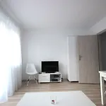 Sun And Sea Apartman *