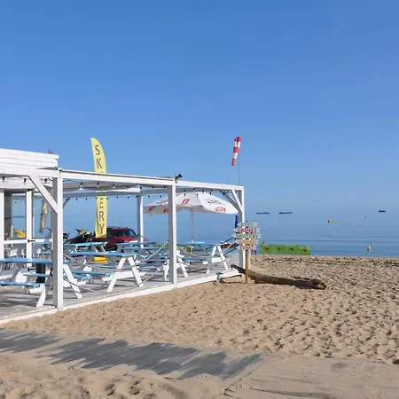 Sun And Sea Гданьск