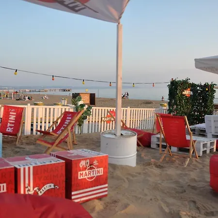 Апартаменты Sun And Sea *